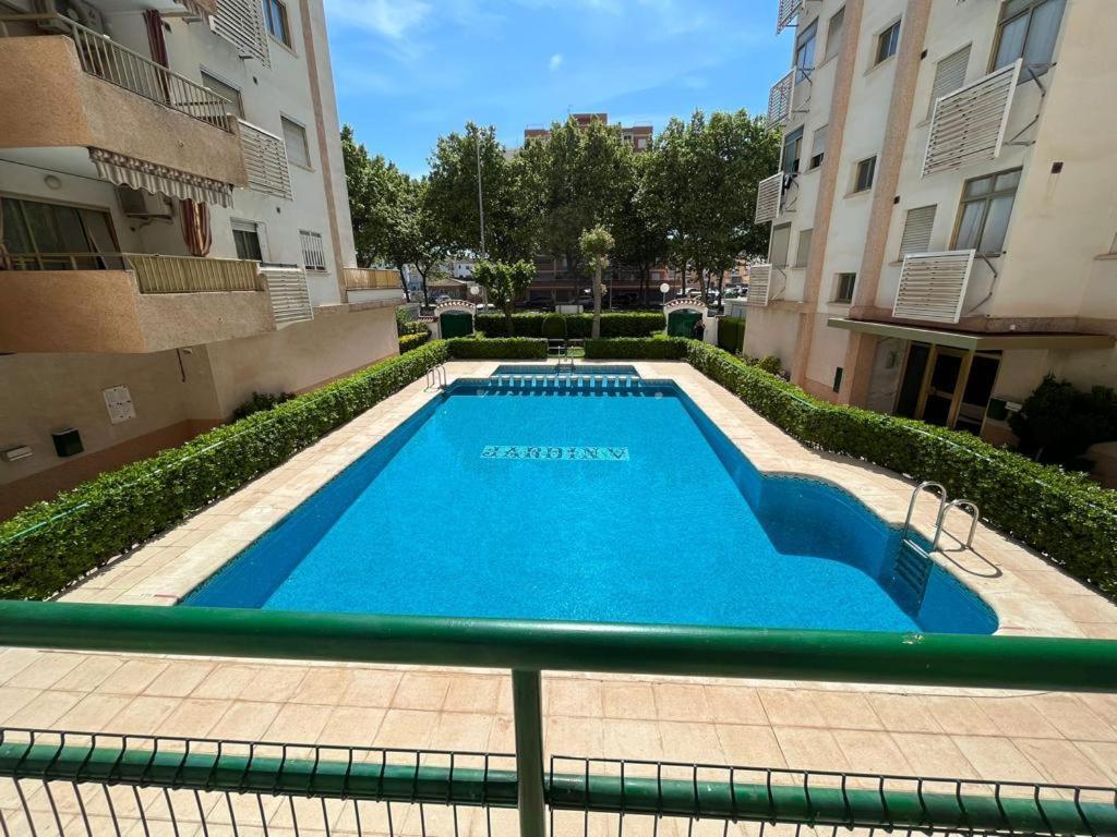 Jardin 5 Playa De Gandia - No Fiestas - Con Wifi Apartman Kültér fotó